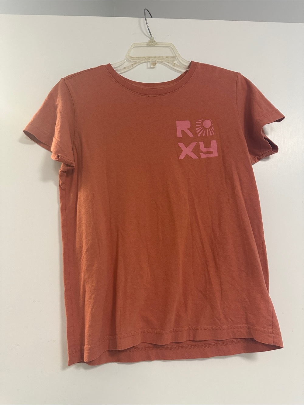 Orange Roxy Short-Sleeve Rust Tee with Pink Logo, Size XS